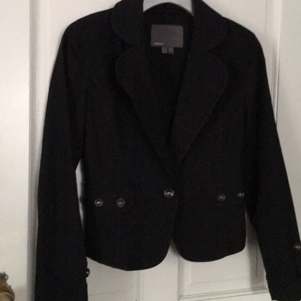 Black lightweight blazer